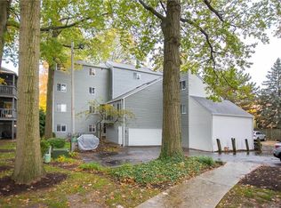 1420 Bobby Ln #38, Westlake, OH 44145