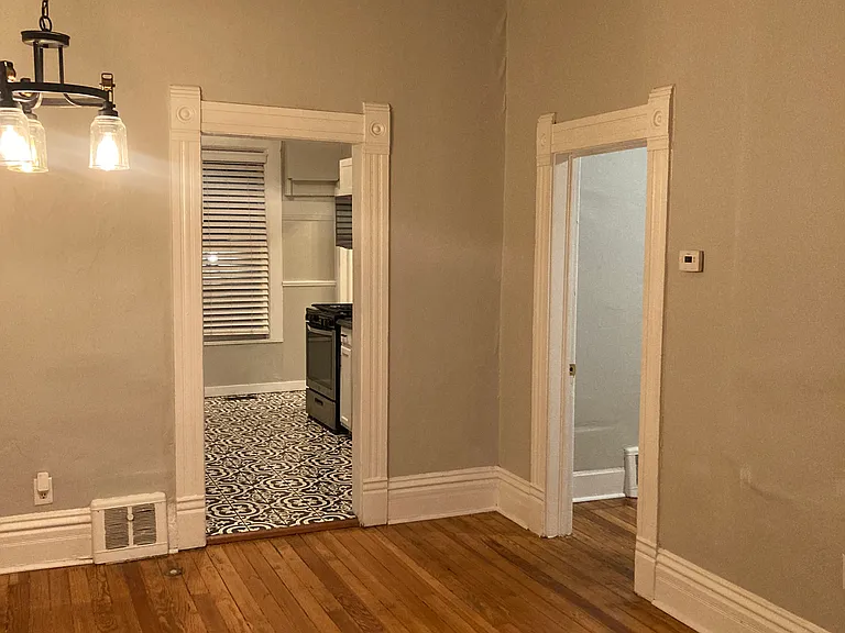 Dining area into kitchen