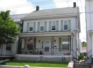 122 S Main St, York New Salem, PA 17371