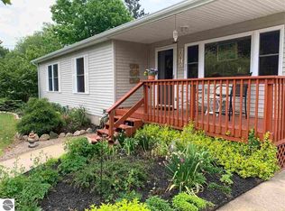 2070 S 29th Rd, Cadillac, MI 49601