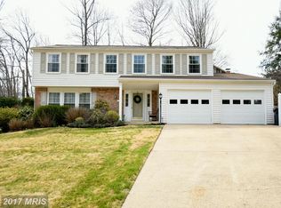 7712 Middle Valley Dr, Springfield, VA 22153