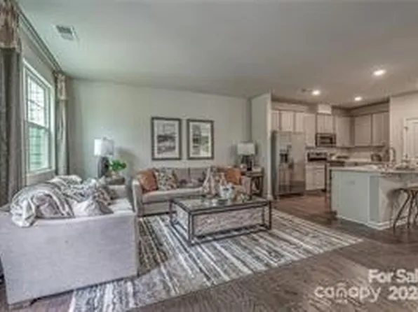 8065 Scarlet Maple Ln #2044, Tega Cay, SC 29708