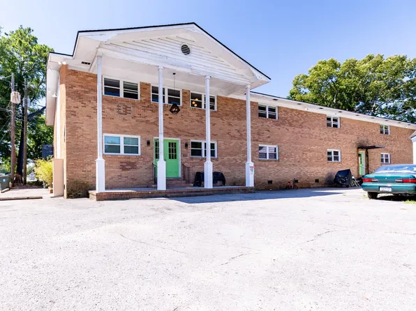 Johns Place Apartments