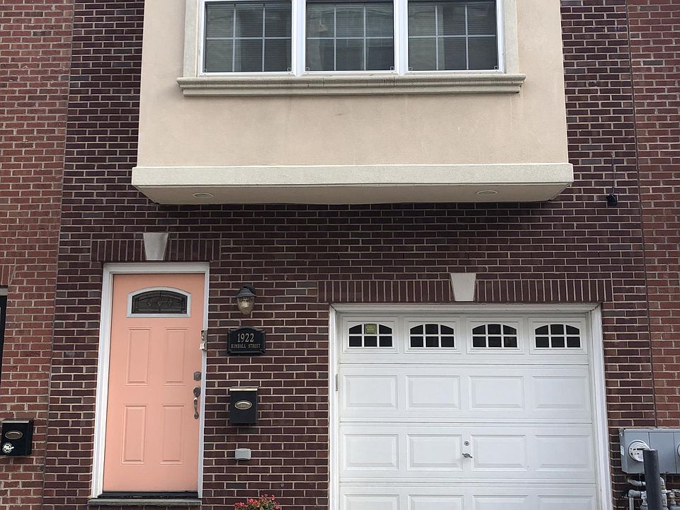 1st image of 1922 Kimball St