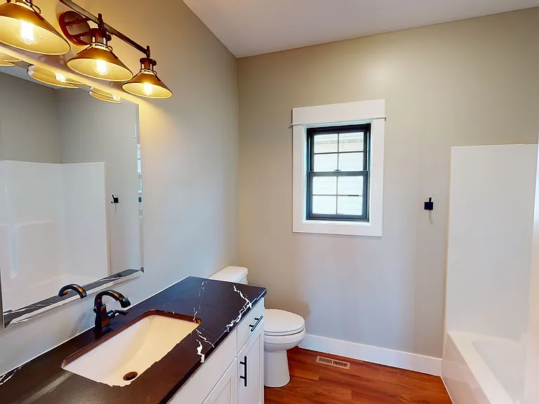 1007 E Maple Ave — Photo 11