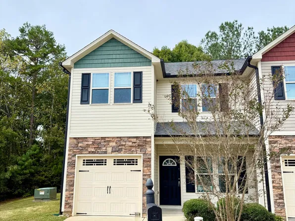 129 Hill Shore Ln, Clayton, NC 27527