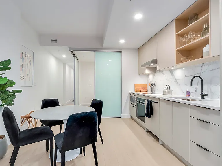 422 E 3rd St #41 — Photo 8