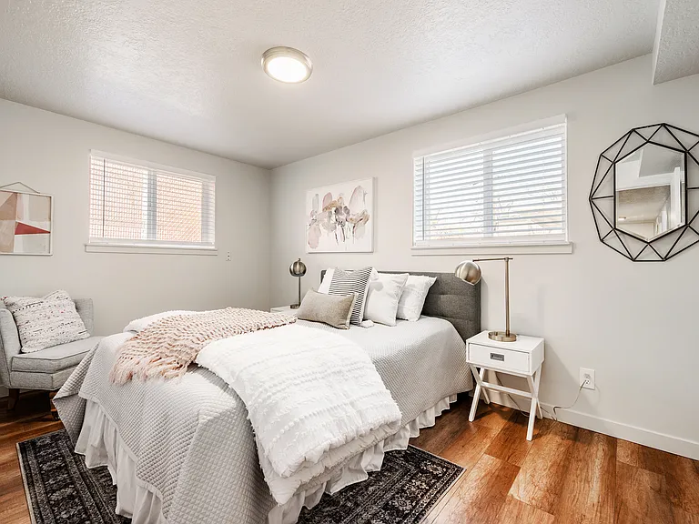 1143 S Denver St #B — Photo 6