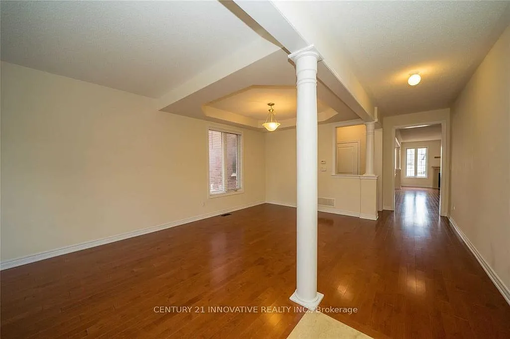 4 bed, $3,700 — Photo 1