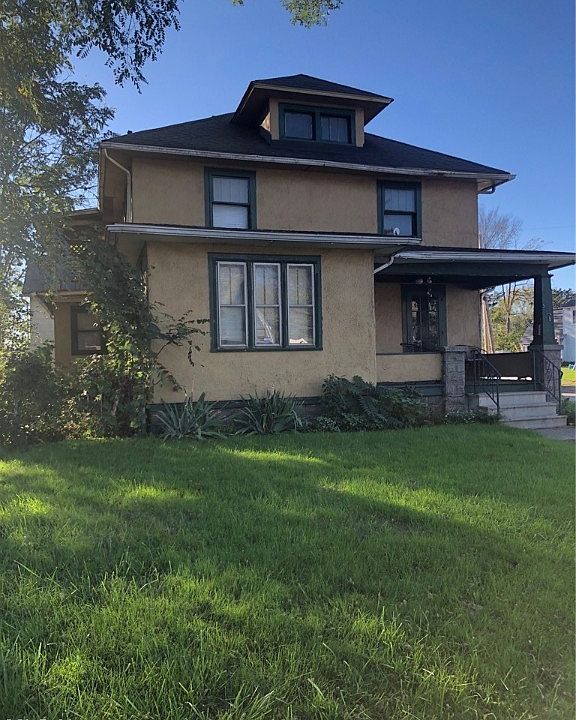 1st image of 518 Lake Ave