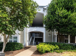 1720 Lake Shore Crest Dr APT 16, Reston, VA 20190