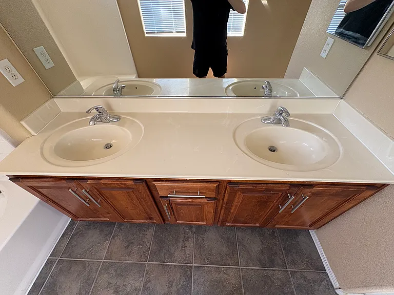 4725 Portola Vista Ave — Photo 22