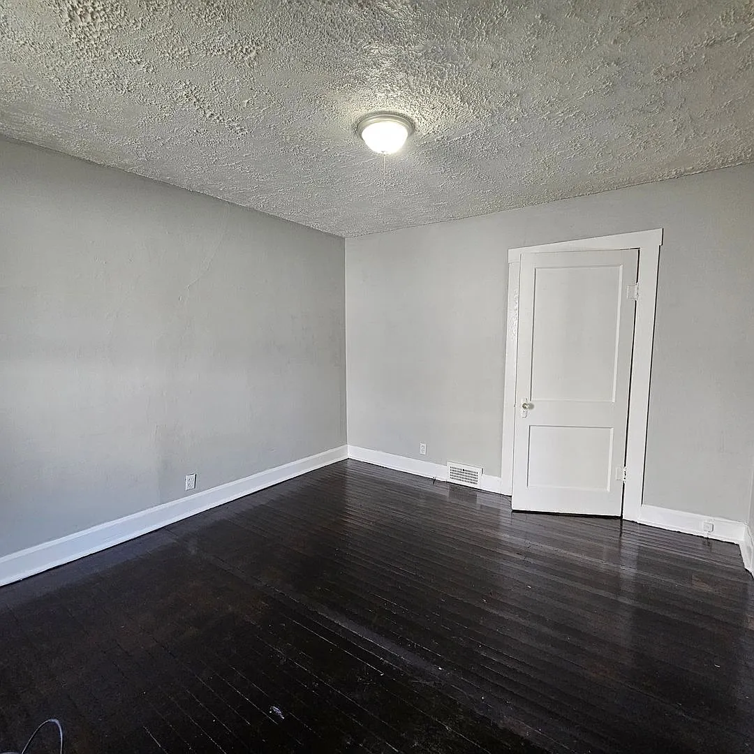 2519 Delaware Street — Photo 2
