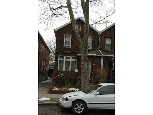 Sold by Fillmore | media 1