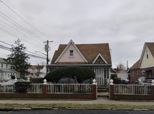 13503 220th Pl, Springfield Gardens, NY 11413