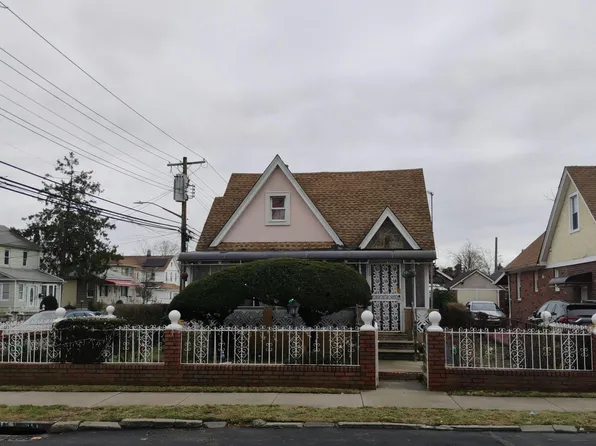 13503 220th Pl, Springfield Gardens, NY 11413