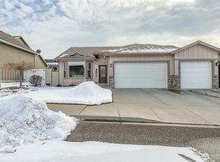 1430 Copper Loop, East Wenatchee, WA 98802