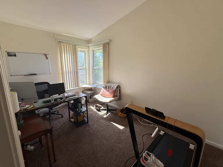 1453 Glenview Dr — Photo 14