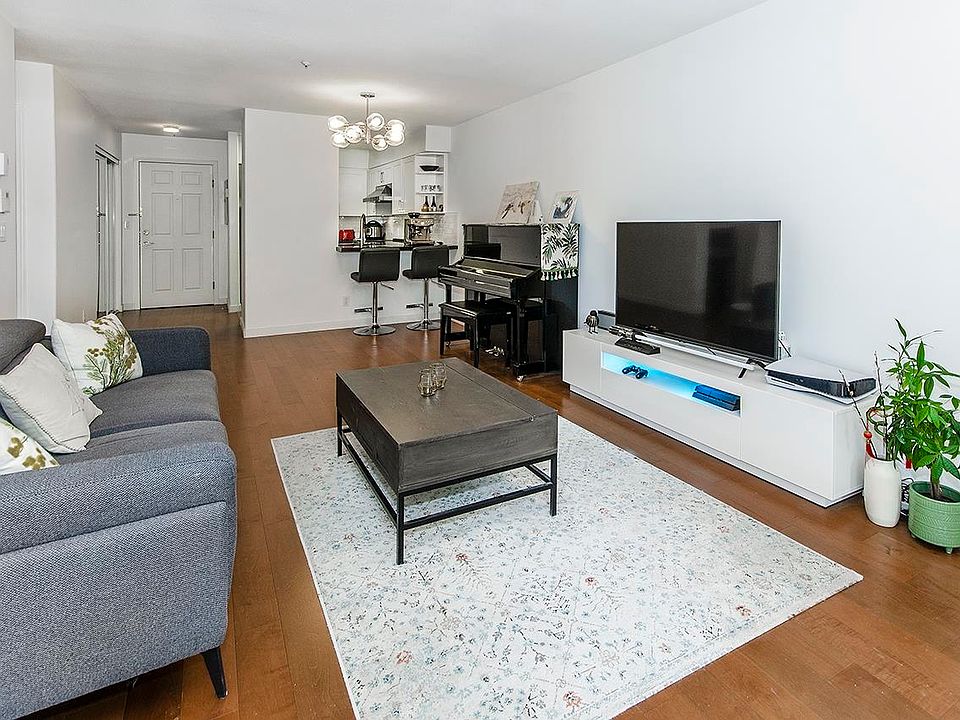 1st image of 5788 Vine St #210