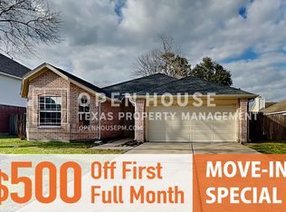 7407 Logging Trail Dr, Humble, TX 77346