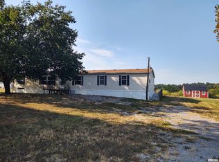 85 Bethlehem Church Ln, Vienna, IL 62995