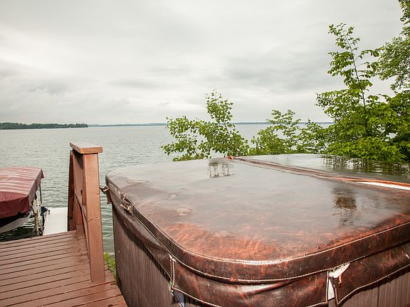 3rd image of 15328 Tosten Erickson Circle