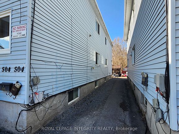 4th image of 504 Walton St