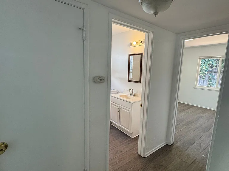 601 Russell Blvd — Photo 10