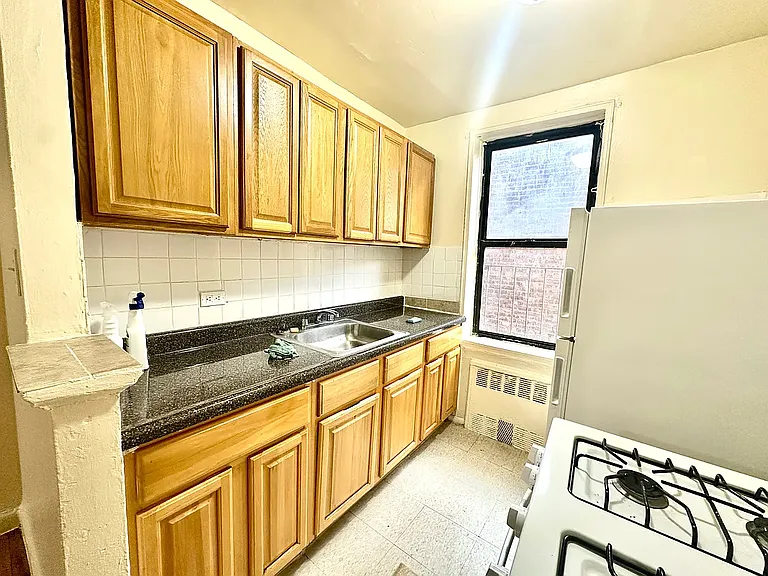 89-29 163rd St #7L — Photo 9