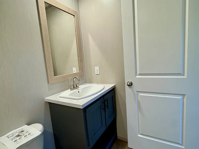 3/4 bath with walk in shower