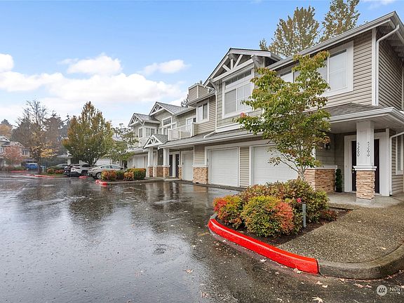 2nd image of 5260 238th Lane SE #8-5