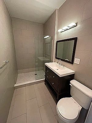 5th image of 28-19 36th St #2