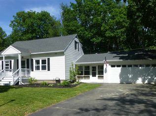 8 Roseland Blvd, Burnt Hills, NY 12027
