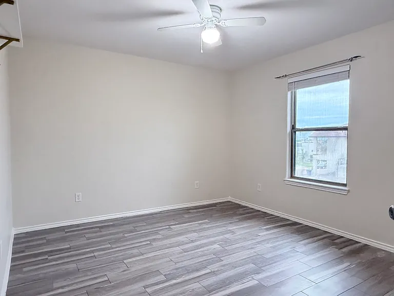 5407 Simbrah Dr — Photo 16