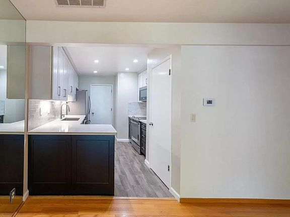 3rd image of 2070 Elm Leaf Ct