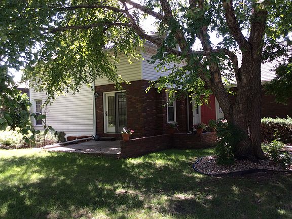 2nd image of 730 Westminster Pl