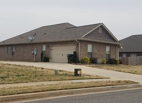 2nd image of 118 Carleighfalls Dr