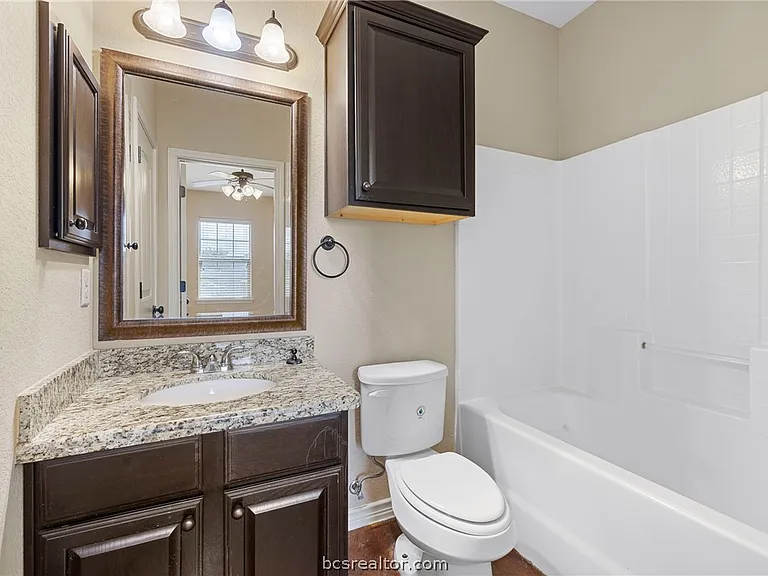 305 Capps Dr — Photo 22