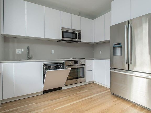 2nd image of 31-35 South St #35-7