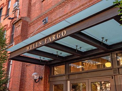 299 Pavonia Ave APT 1-8, Jersey City, NJ, 07302