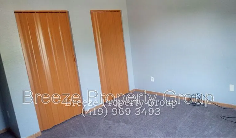 1449 N Superior St — Photo 3