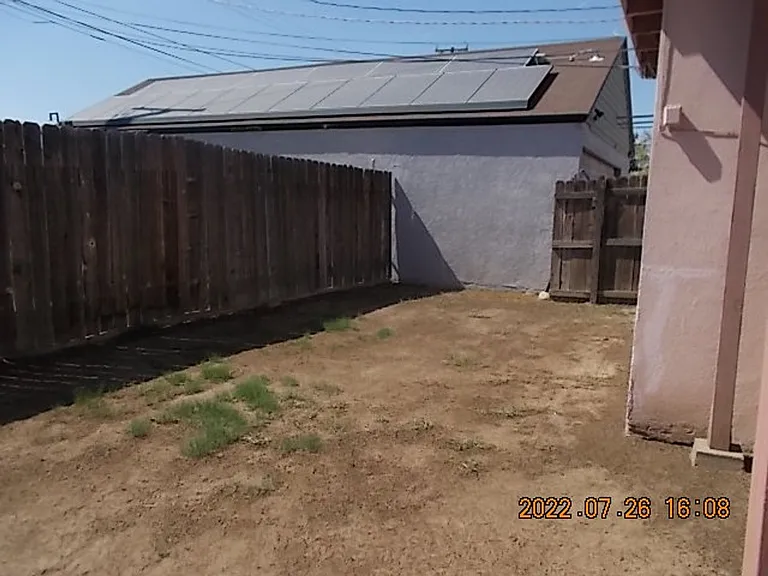 1421 1/2 El Rancho Dr — Photo 6