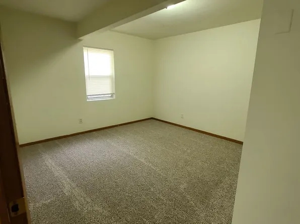 809 E Park St, 809 E Park St #B, Urbana, IL 61802