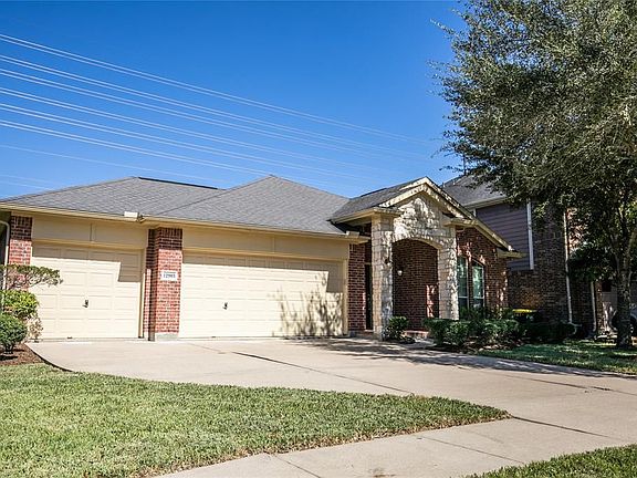 3rd image of 12903 Flat Creek Dr