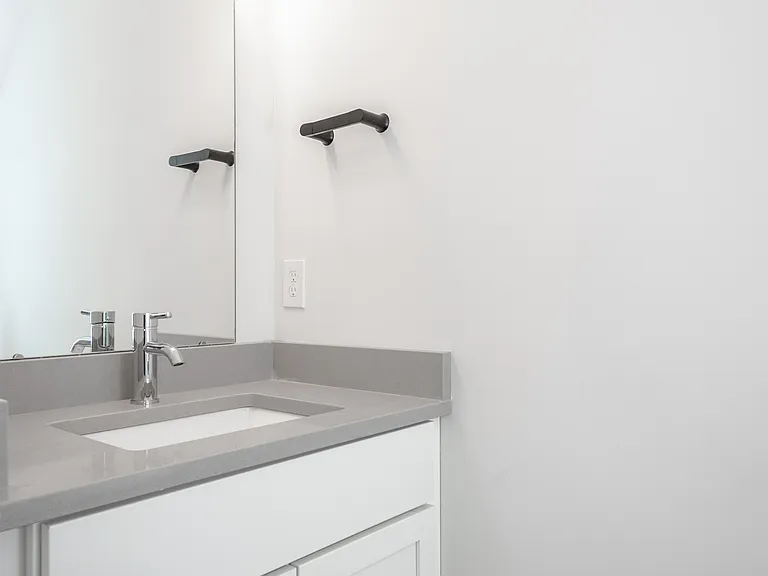 1020 E Rich St — Photo 8
