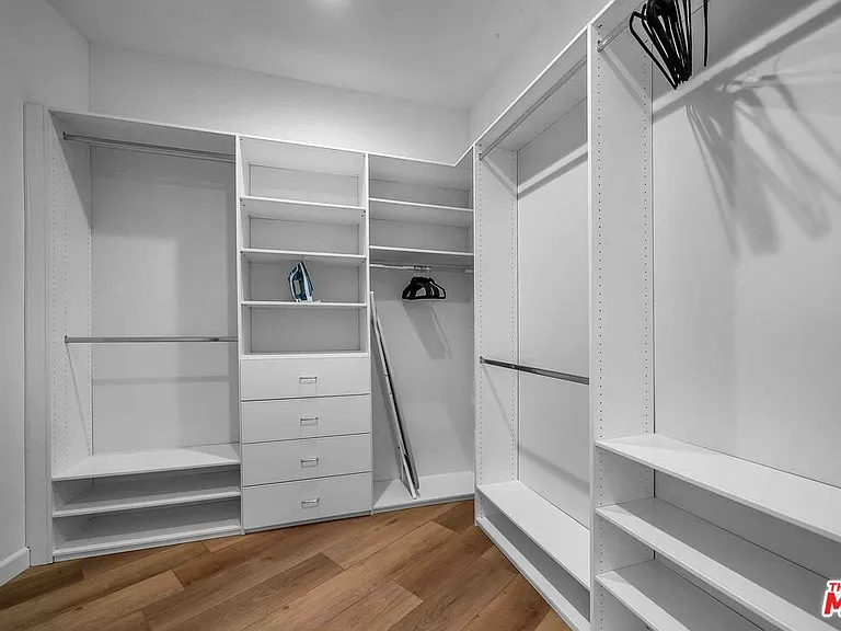 350 Bellino Dr — Photo 13
