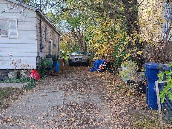 4th image of 6613 N Webster Rd