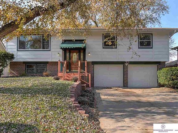 3rd image of 1414 Willow Ave