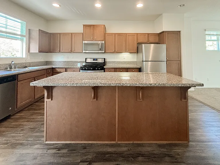 7395 La Mesita Pl #11 — Photo 3