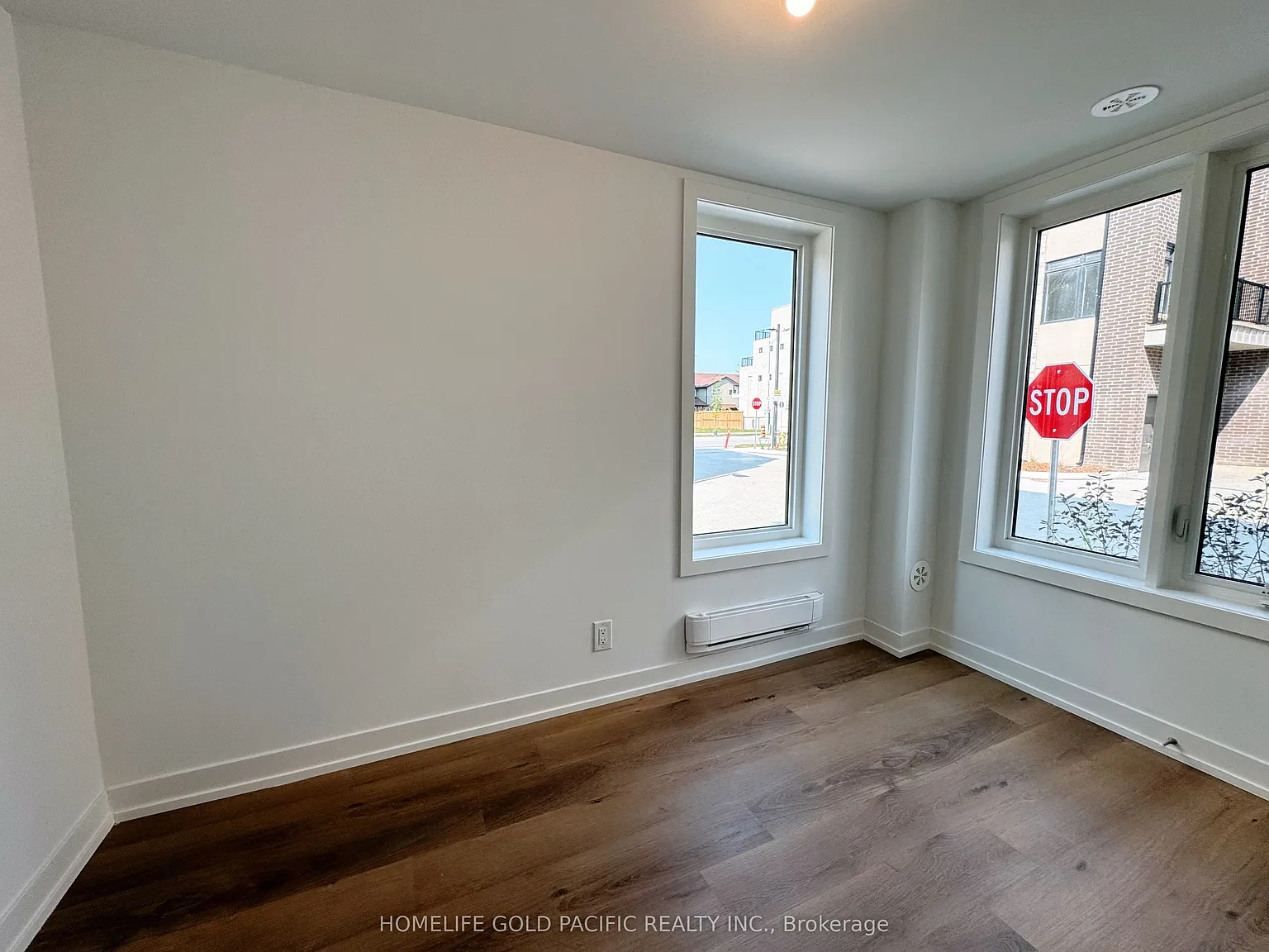5 bed, $3,450 — Photo 2
